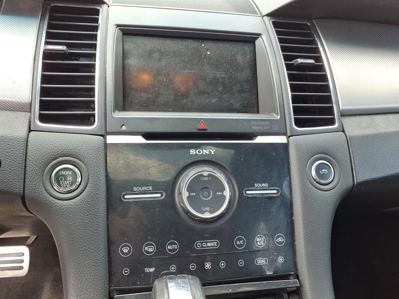 Ford Taurus  2013
