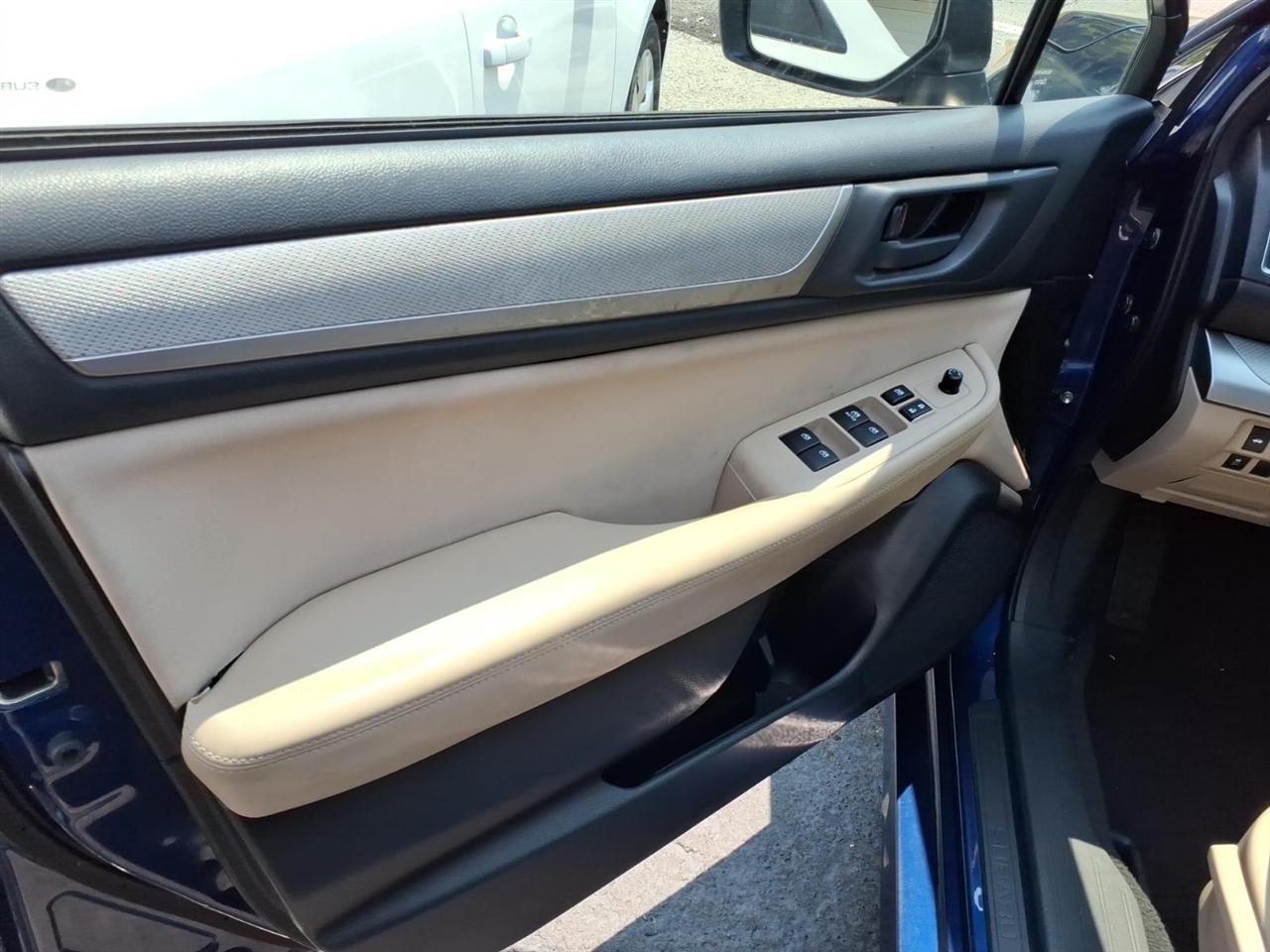 Subaru Legacy  2016
