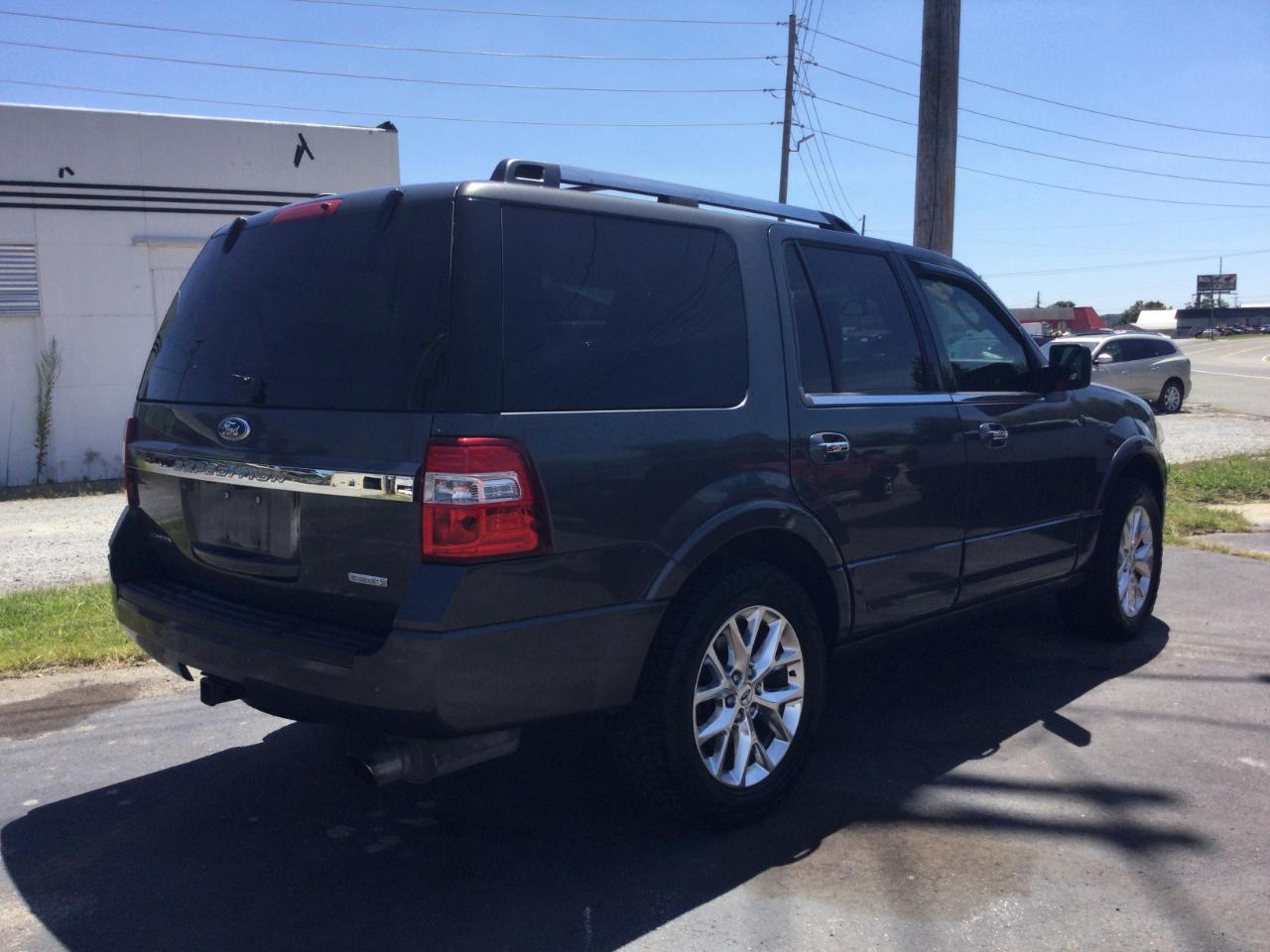 Ford Expedition  2015