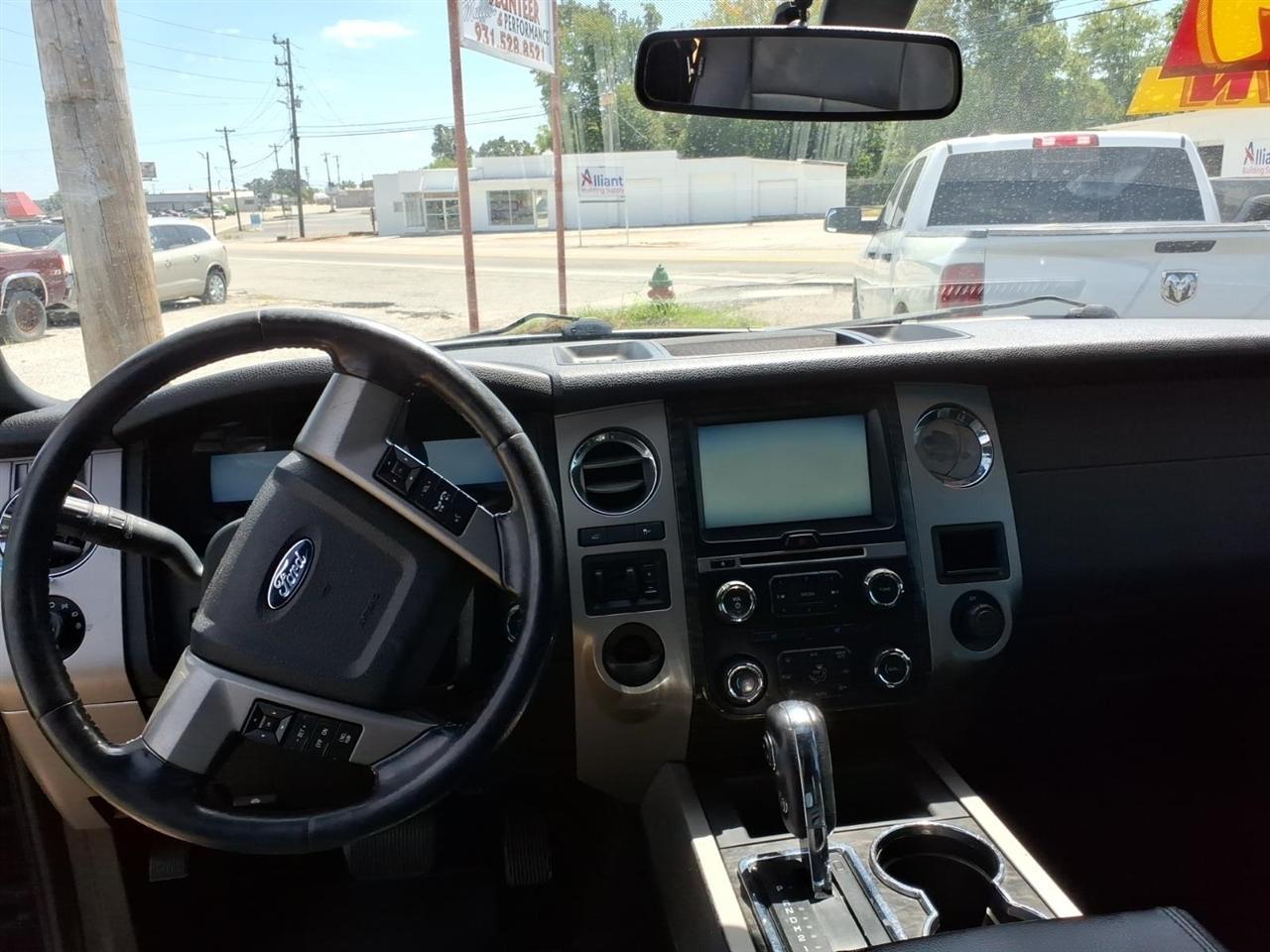 Ford Expedition  2015