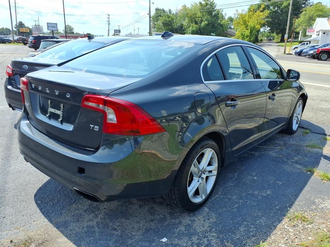 Volvo S60  2015
