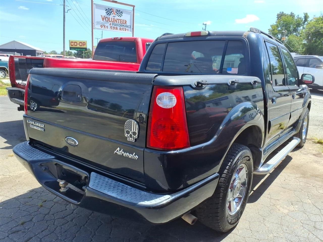 Ford Explorer Sport Trac  2005