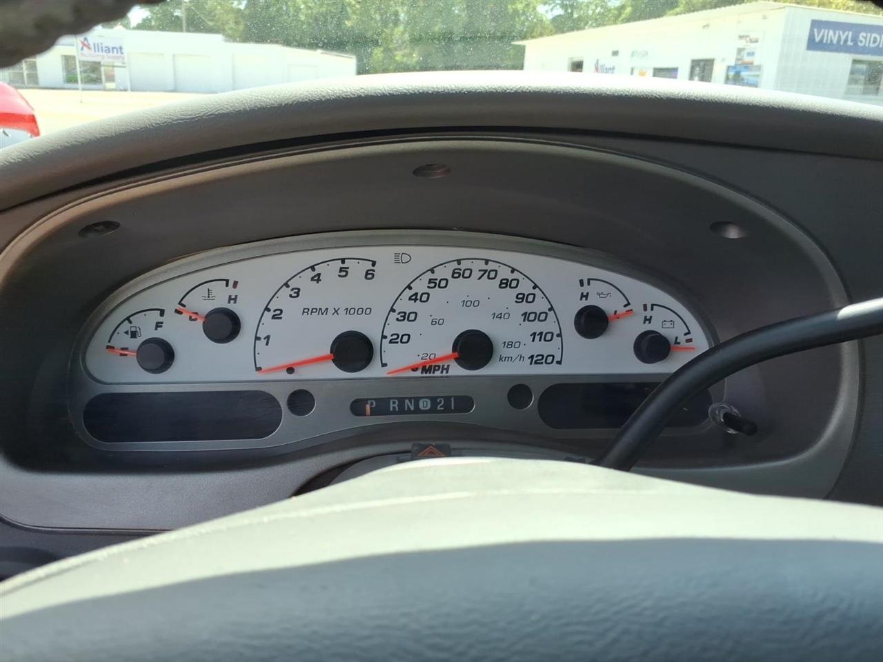 Ford Explorer Sport Trac  2005