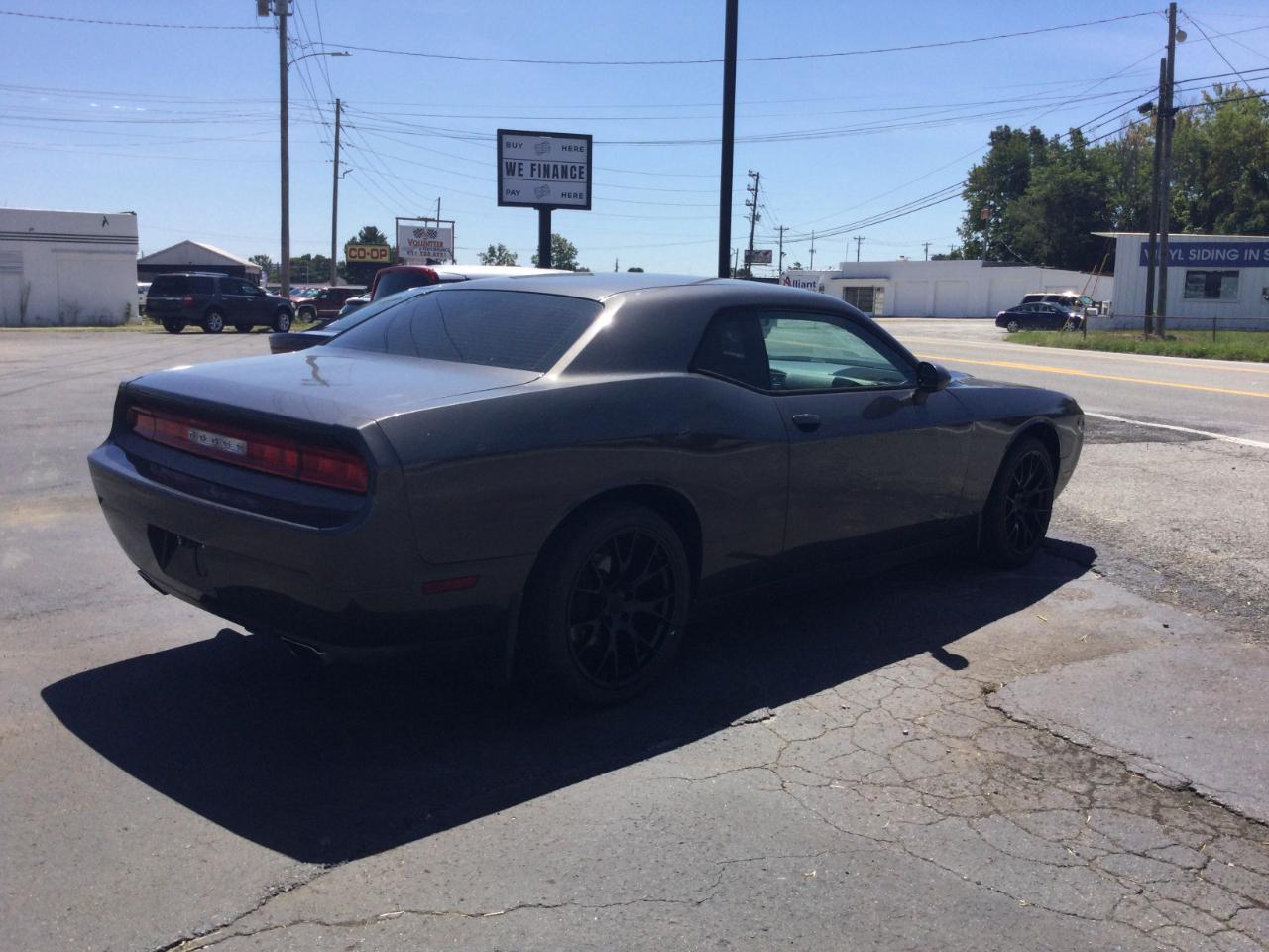 Dodge Challenger  2014