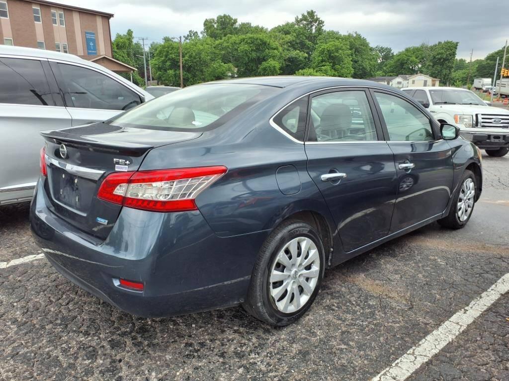 Nissan Sentra  2013