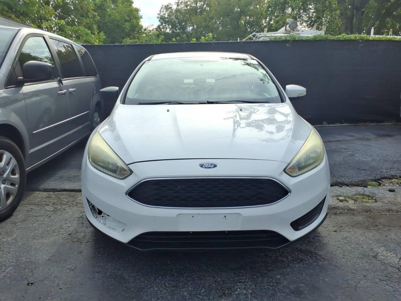 Ford Focus 4dr Sdn SE 2015