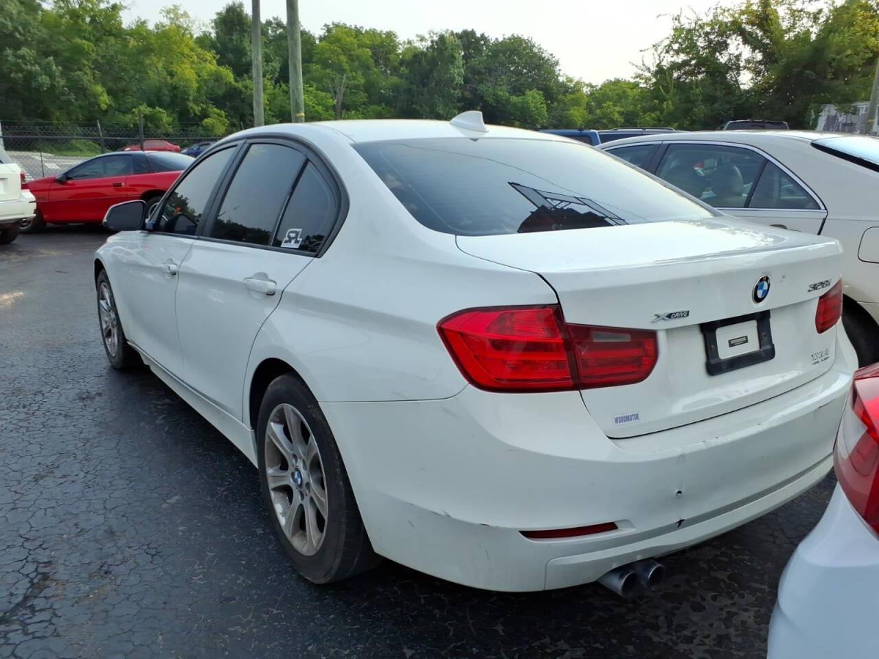 BMW 3 Series 4dr Sdn 328i xDrive AWD 2013