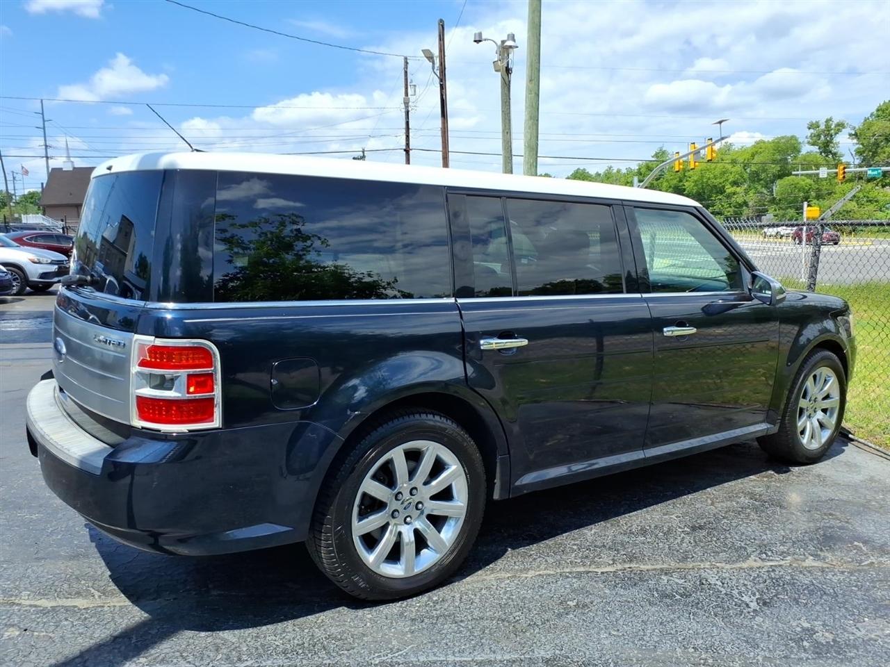 Ford Flex  2009