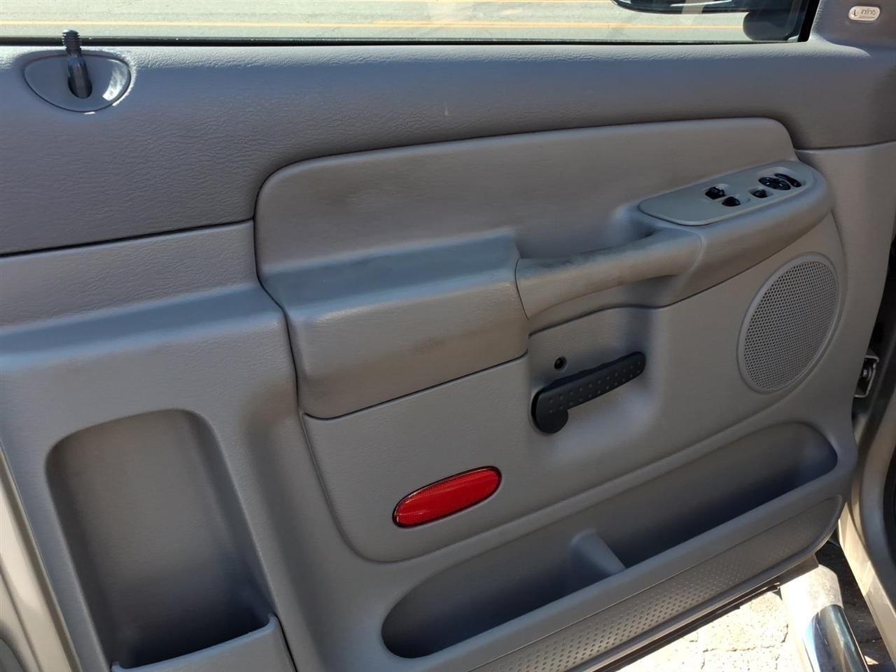 Dodge Ram 1500  2004