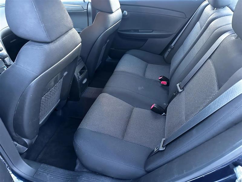 Chevrolet Malibu 1LT 2011