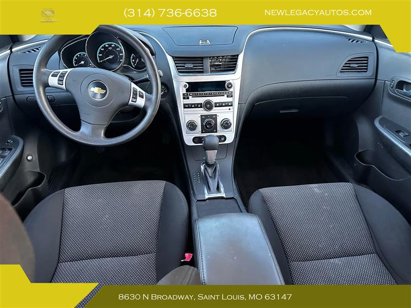 Chevrolet Malibu 1LT 2011