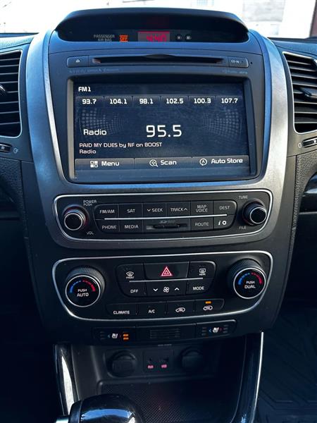 Kia Sorento Limited V6 FWD 2014