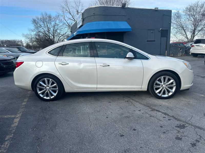 Buick Verano Convenience 2012