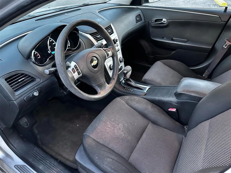 Chevrolet Malibu 1LT 2010