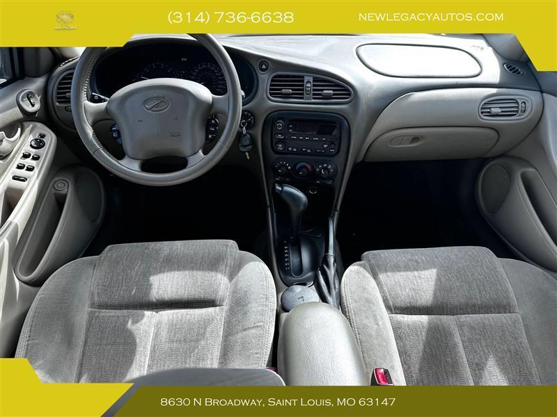 Oldsmobile Alero GL1 Sedan 2004