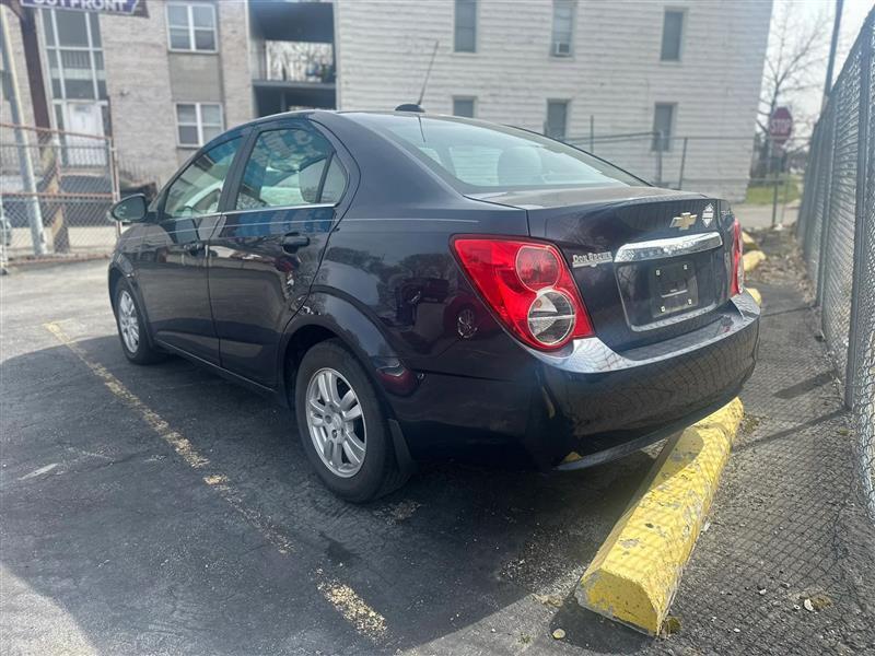 Chevrolet Sonic LT Auto Sedan 2016