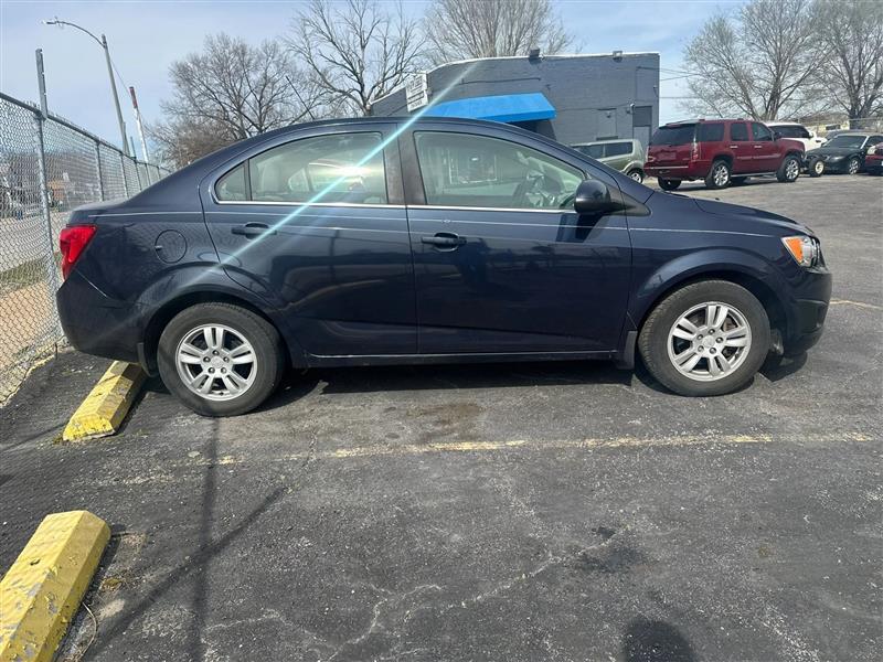 Chevrolet Sonic LT Auto Sedan 2016