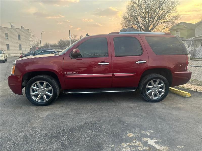 GMC Yukon Denali AWD 2008