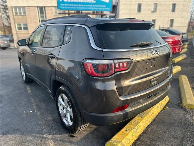 Jeep Compass Latitude FWD 2018