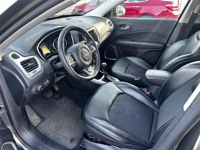 Jeep Compass Latitude FWD 2018