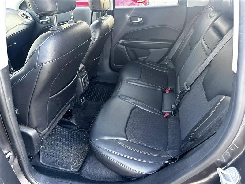 Jeep Compass Latitude FWD 2018