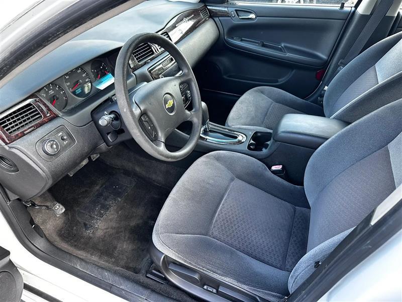 Chevrolet Impala LS (Fleet) 2012