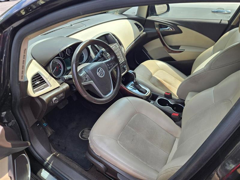 Buick Verano Base 2014