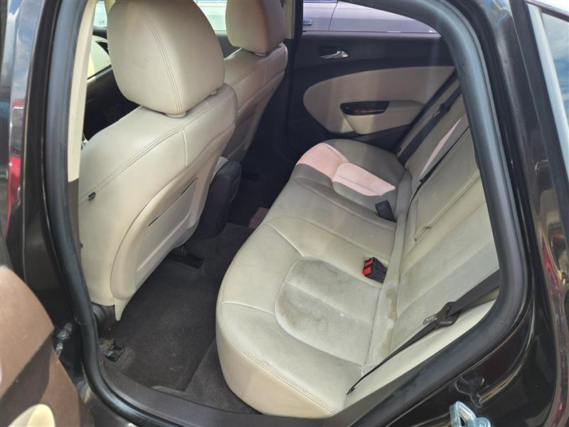 Buick Verano Base 2014