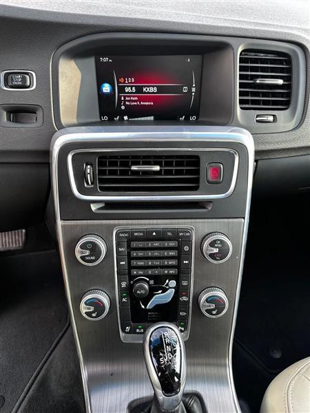 Volvo S60 T5 Drive-E Premier FWD 2016