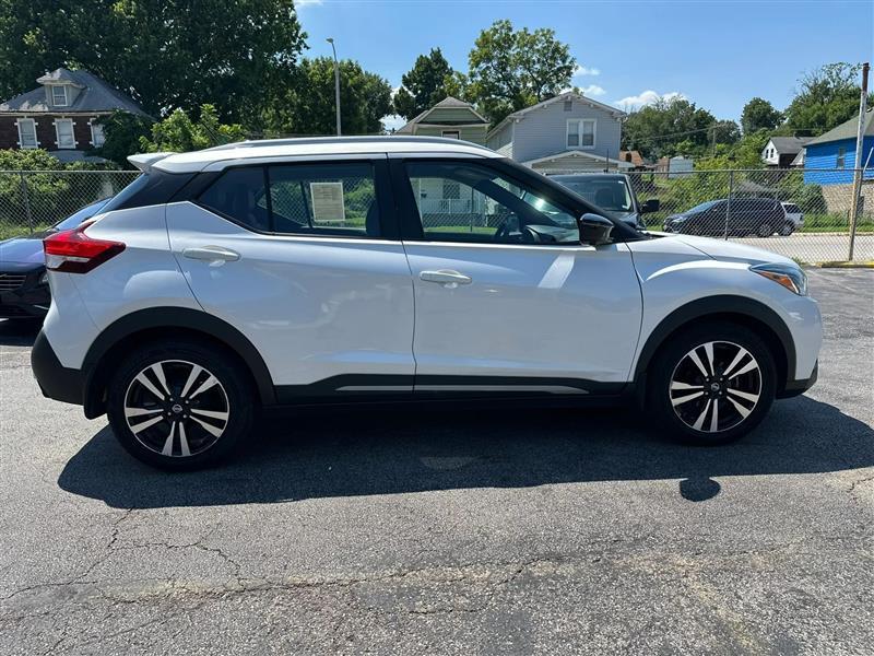 Nissan Kicks SR 2019