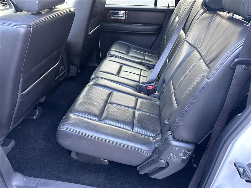 Lincoln Navigator L 4WD 2013