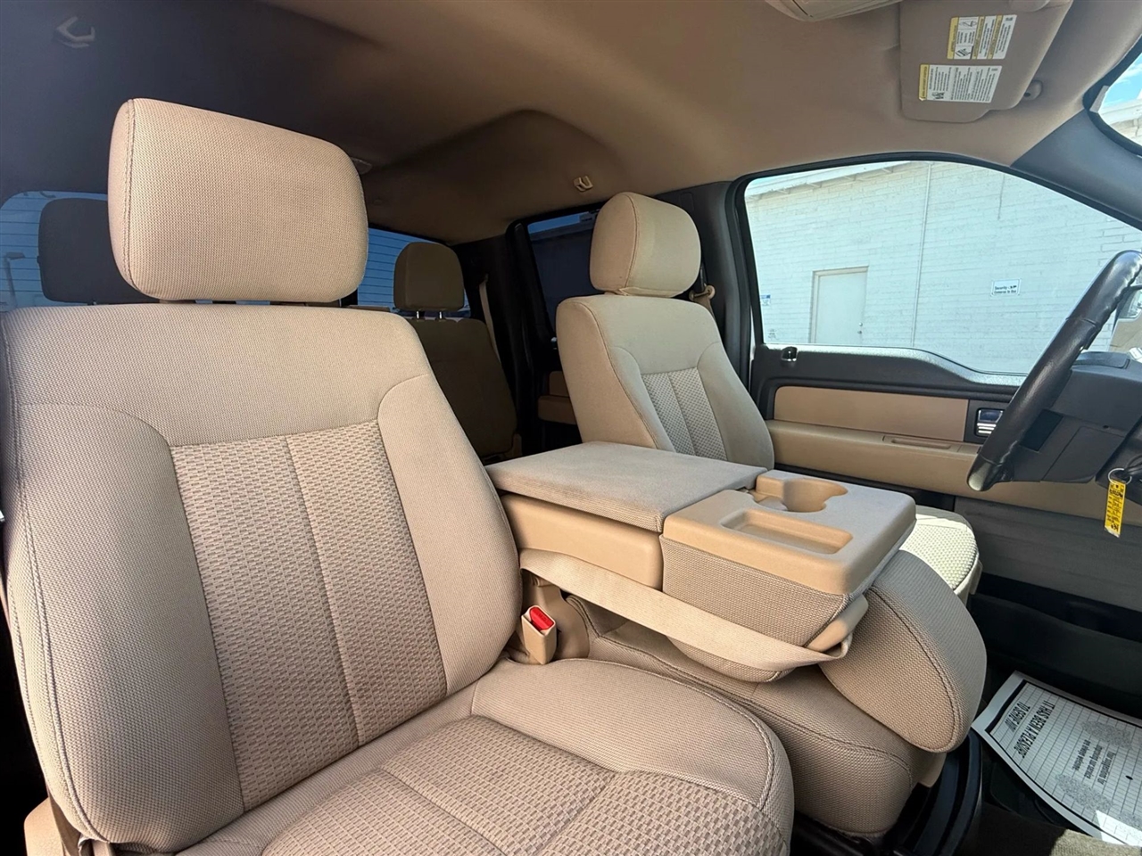 2013 Ford F-150 XLT photo 3