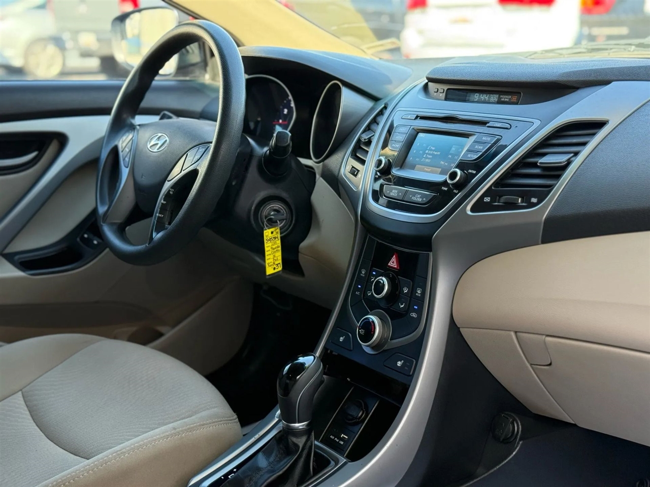 2014 Hyundai Elantra GLS photo 4