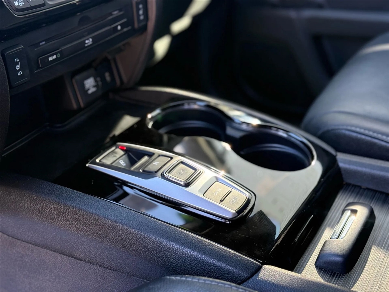 Honda Pilot Touring 2WD 2016