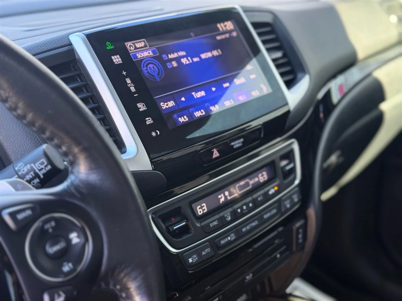 Honda Pilot Touring 2WD 2016