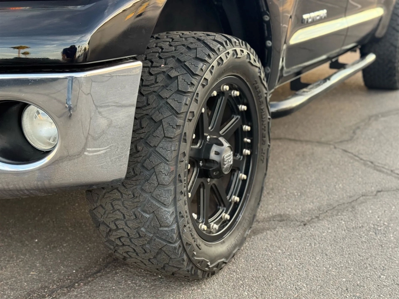 Toyota Tundra Tundra-Grade 5.7L Double Cab 2WD 2013