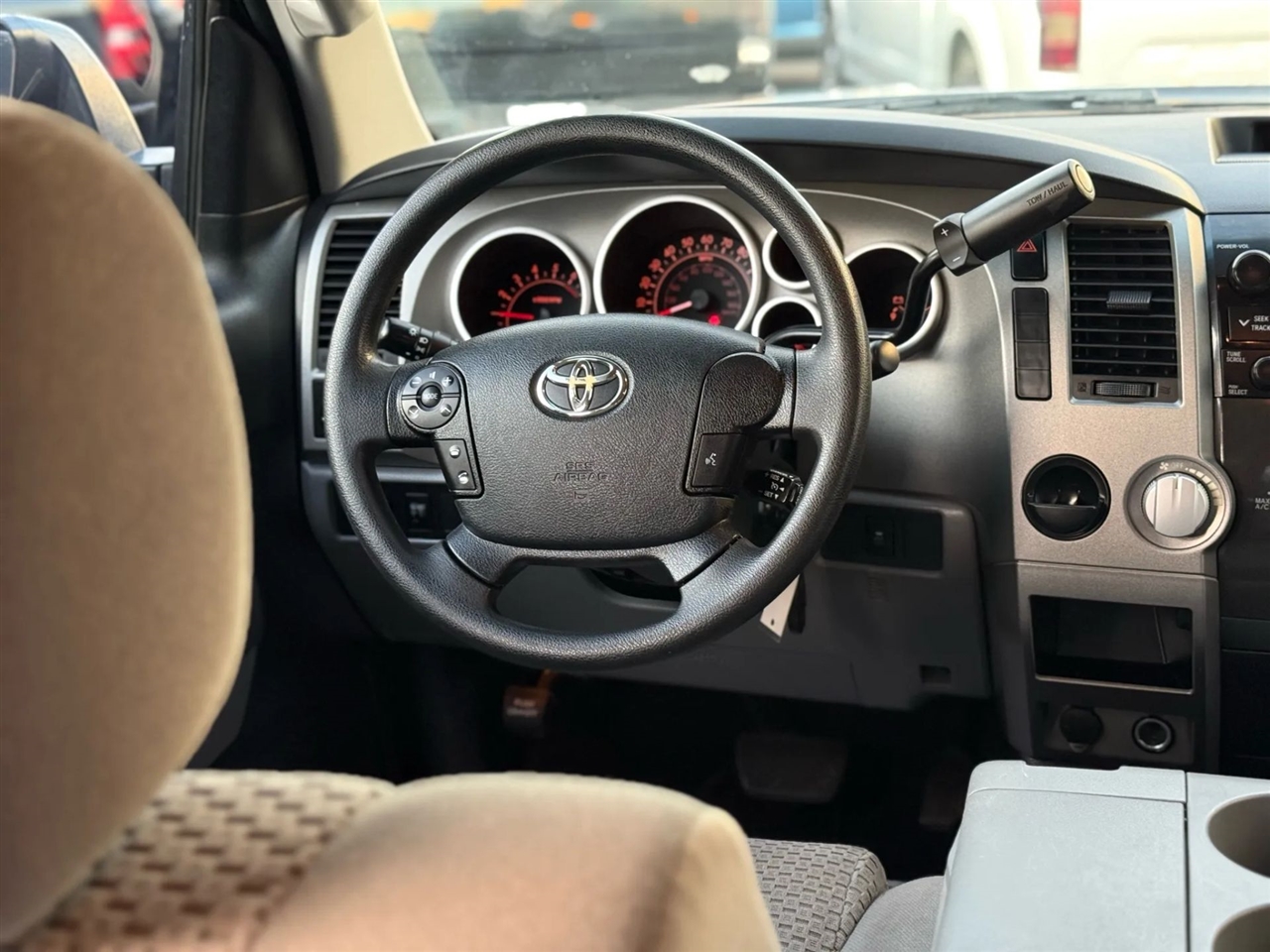 Toyota Tundra Tundra-Grade 5.7L Double Cab 2WD 2013