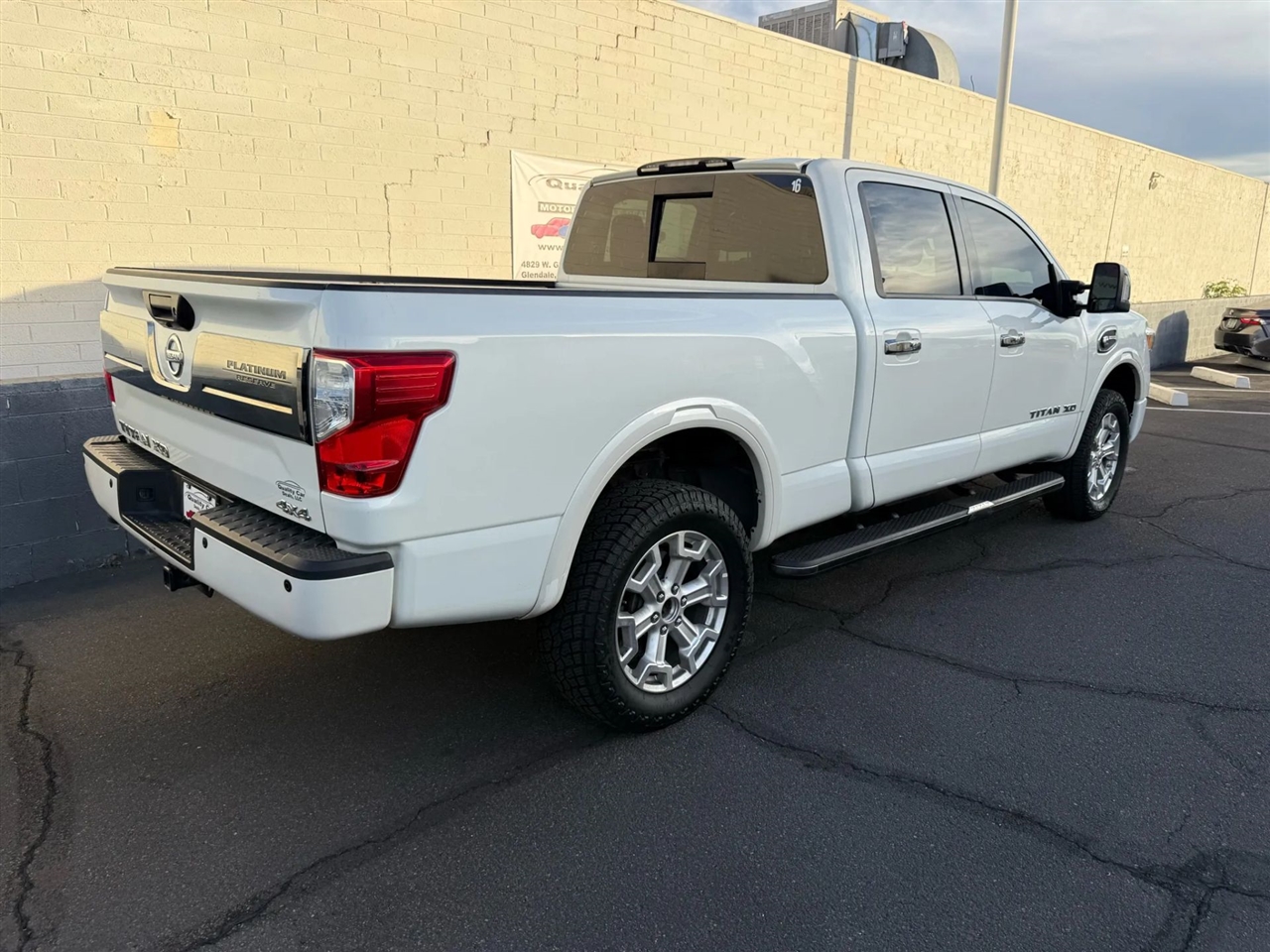 Nissan Titan XD Platinum Reserve 4WD 2017