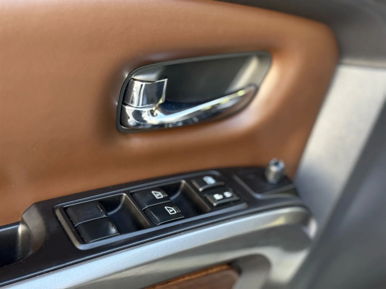 Nissan Titan XD Platinum Reserve 4WD 2017