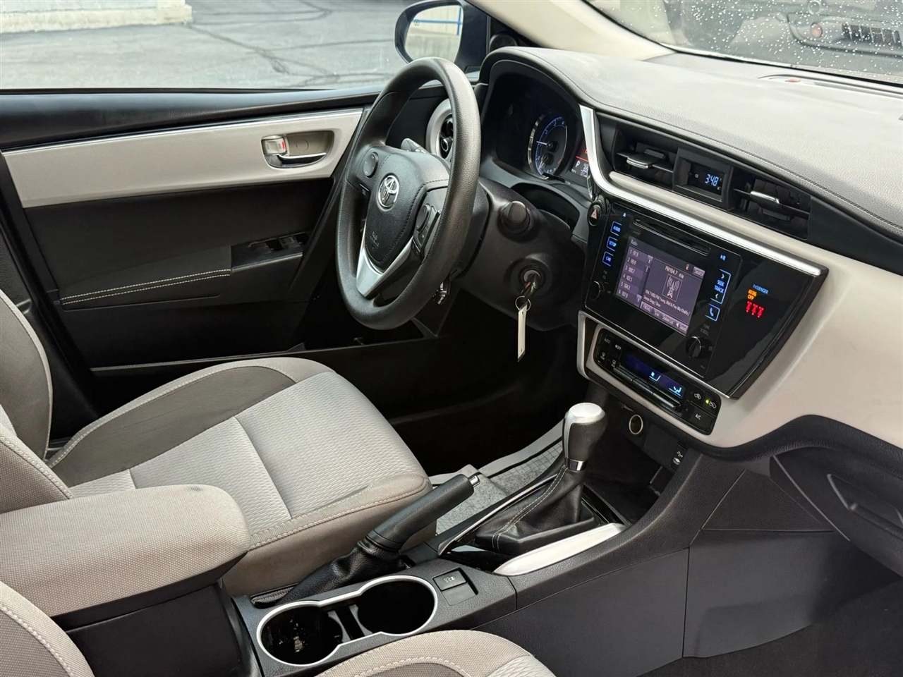 Toyota Corolla L CVT 2019