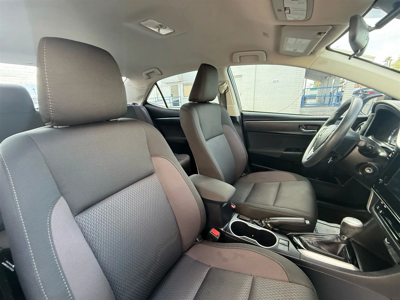 Toyota Corolla LE CVT 2018