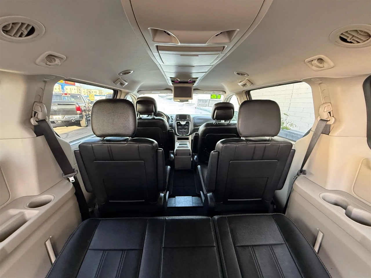 Chrysler Town & Country Touring 2016