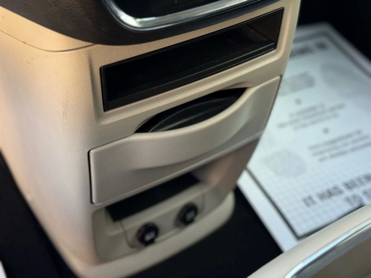 Chrysler Town & Country Touring 2016