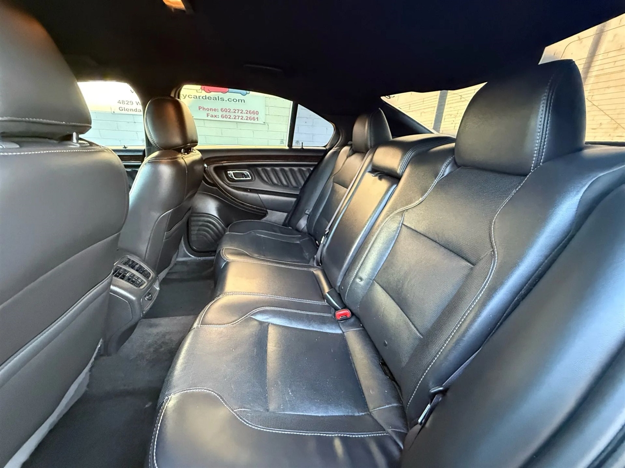 Ford Taurus Limited FWD 2015