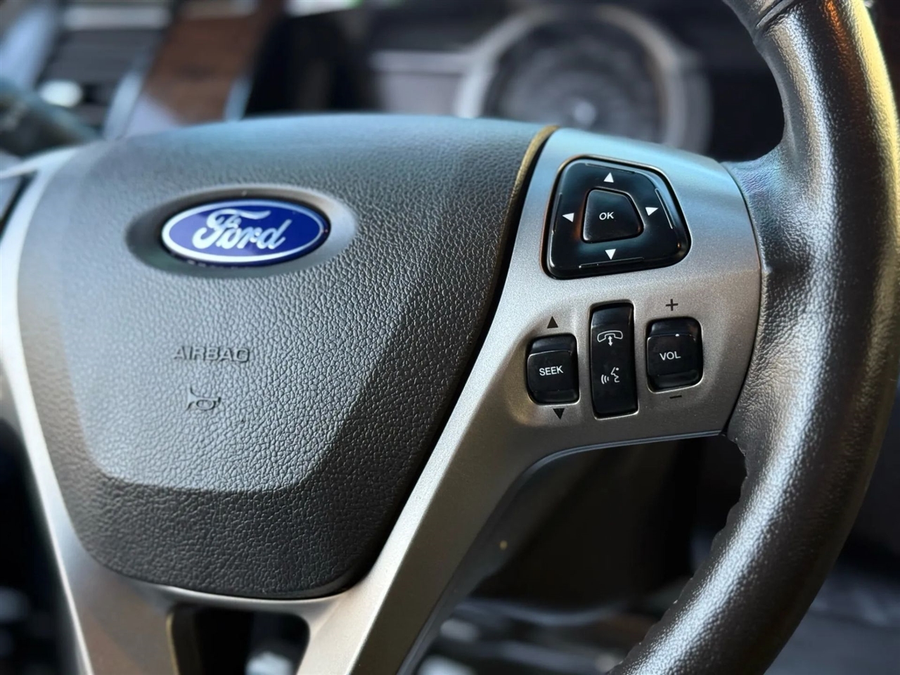 Ford Taurus Limited FWD 2015