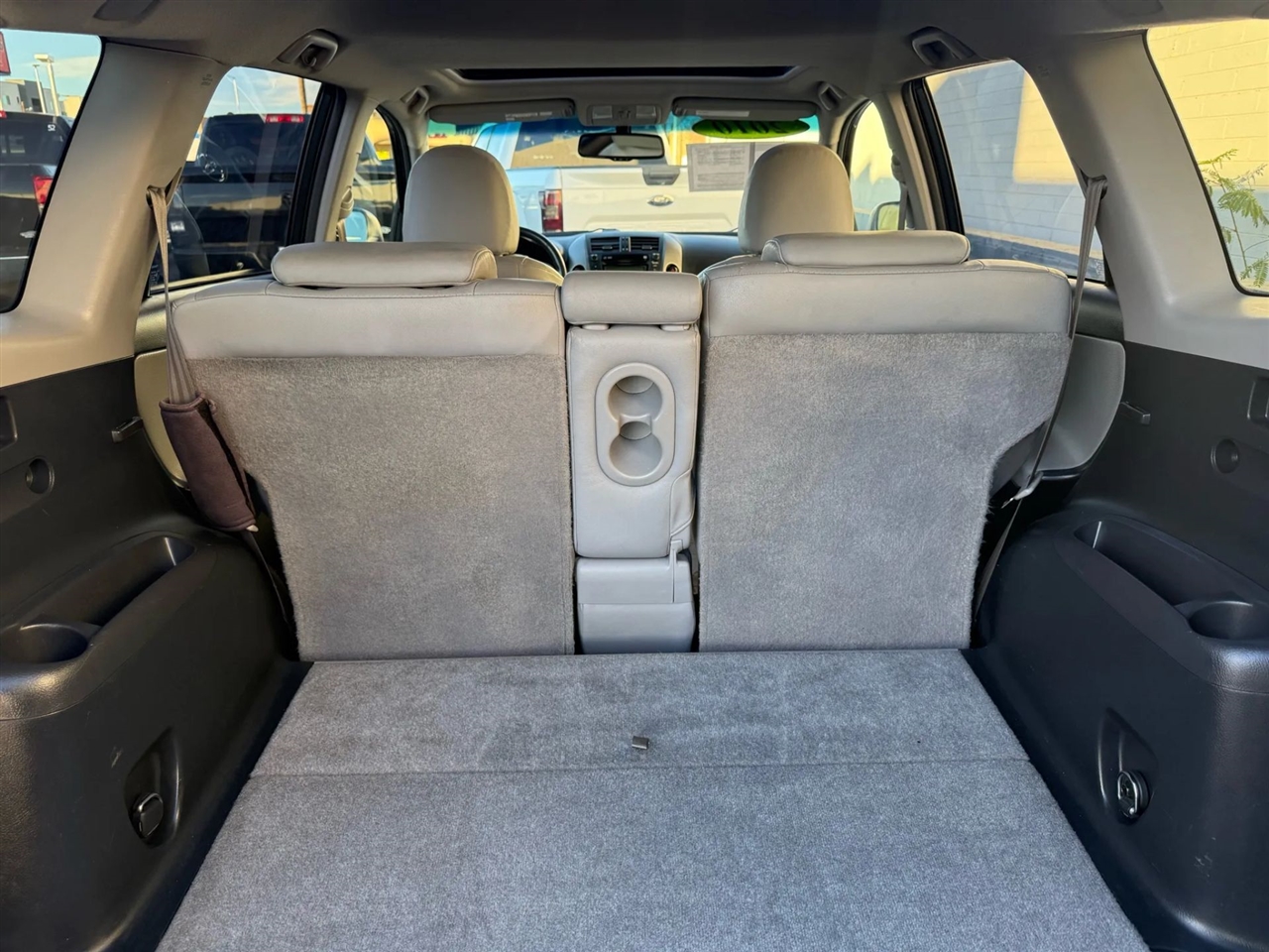 Toyota RAV4 Limited V6 4WD 2010