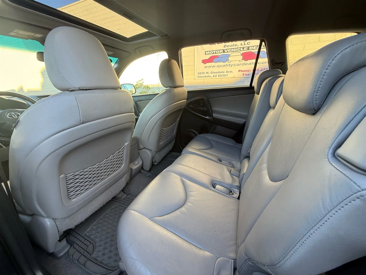 Toyota RAV4 Limited V6 4WD 2010