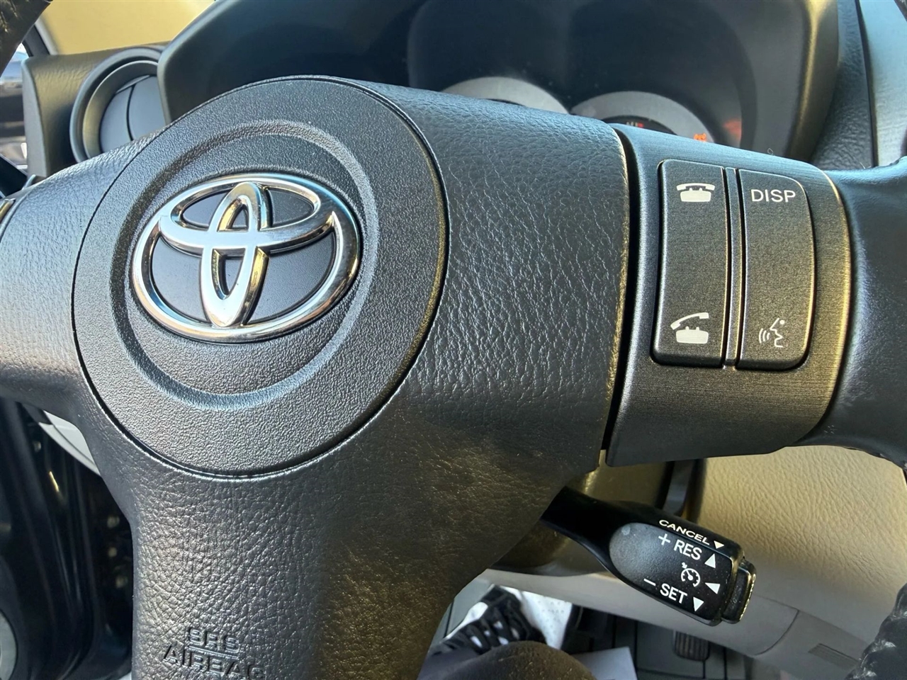 Toyota RAV4 Limited V6 4WD 2010