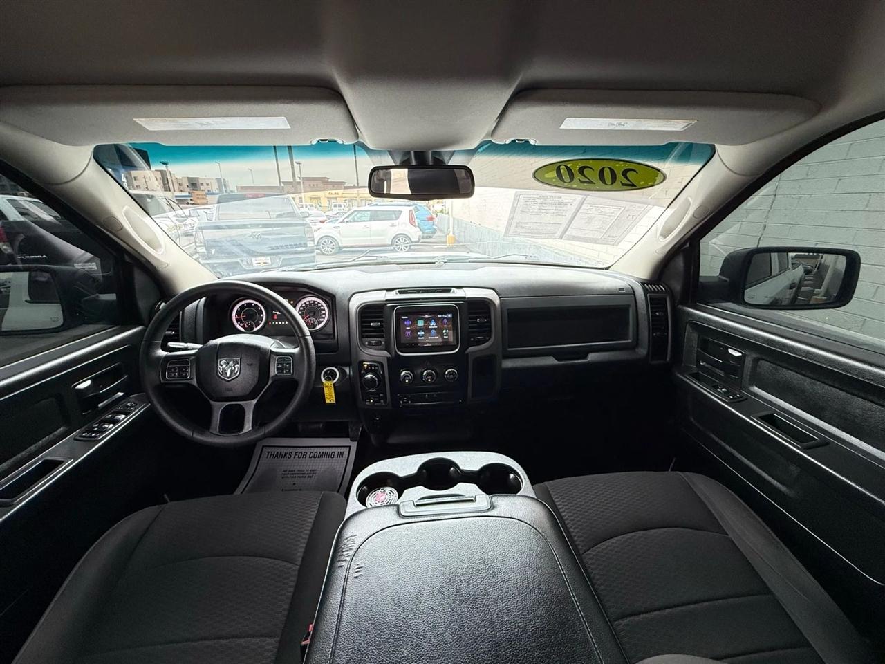 RAM 1500 Classic Tradesman Quad Cab 4WD 2020