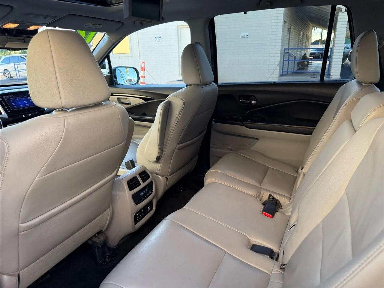 Honda Pilot Touring 4WD 2016